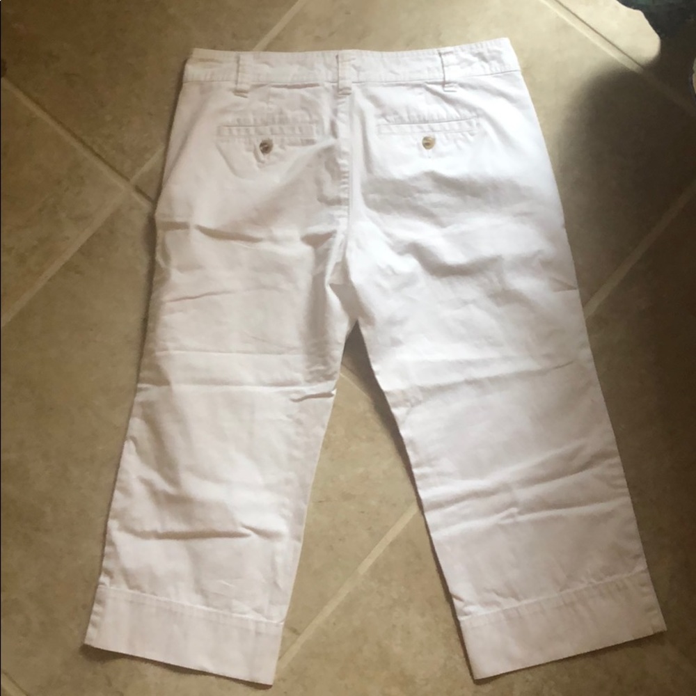 GAP Crop - Picture 3 of 3
